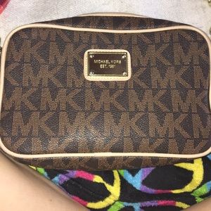 Michael Kors crossbody purse